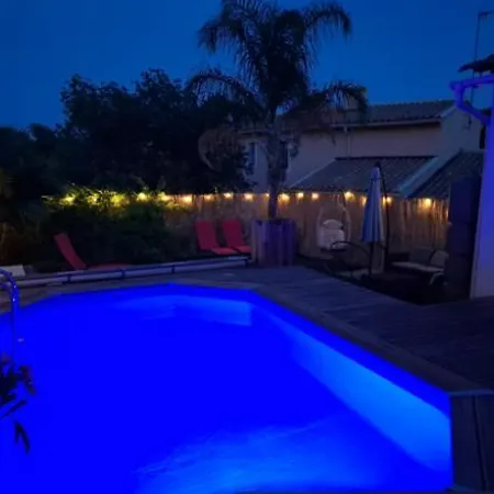 Magnifique Piscine Clim Proche Plages Villa *